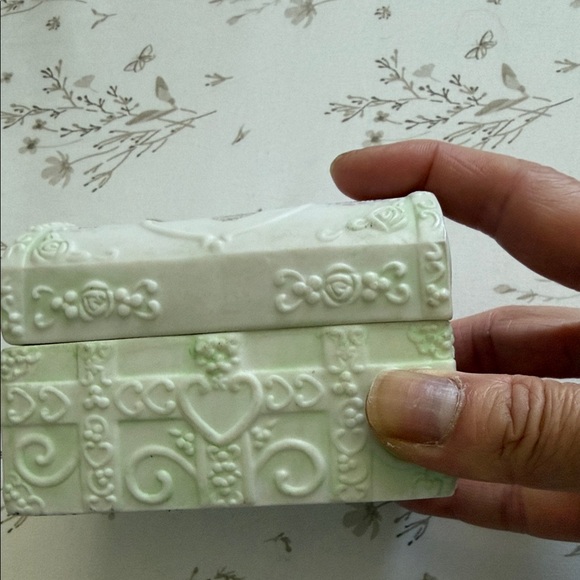 August Time for Fun Decorative Box - Picture 12 of 14